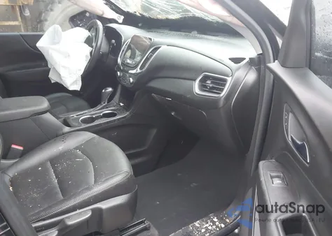 2020 Chevrolet Equinox Awd Lt 2.0L Turbo z USA, uszkodzony, nr VIN 2GNAXVEX9L6158942